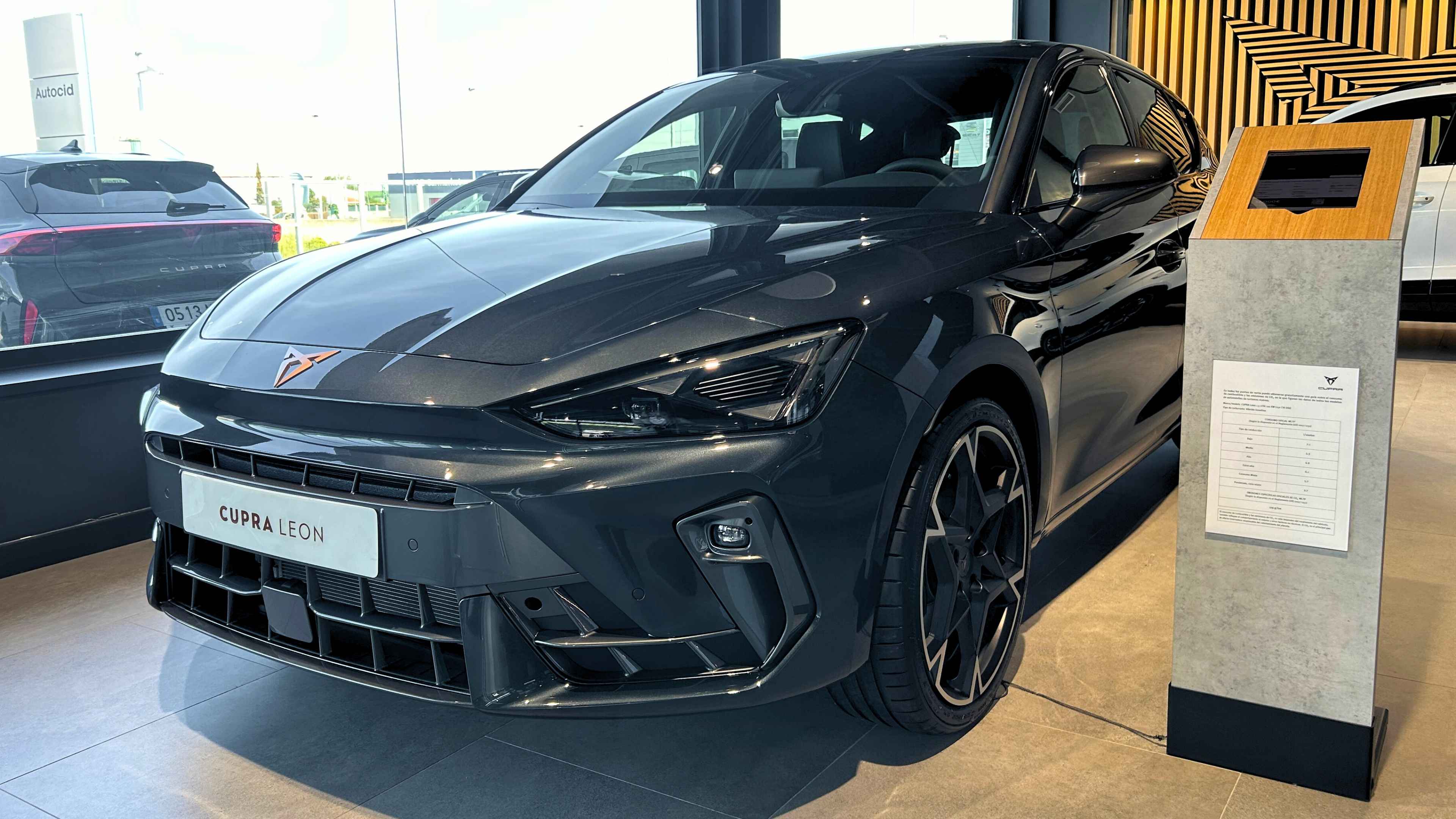 Nuevo CUPRA León Gasolina