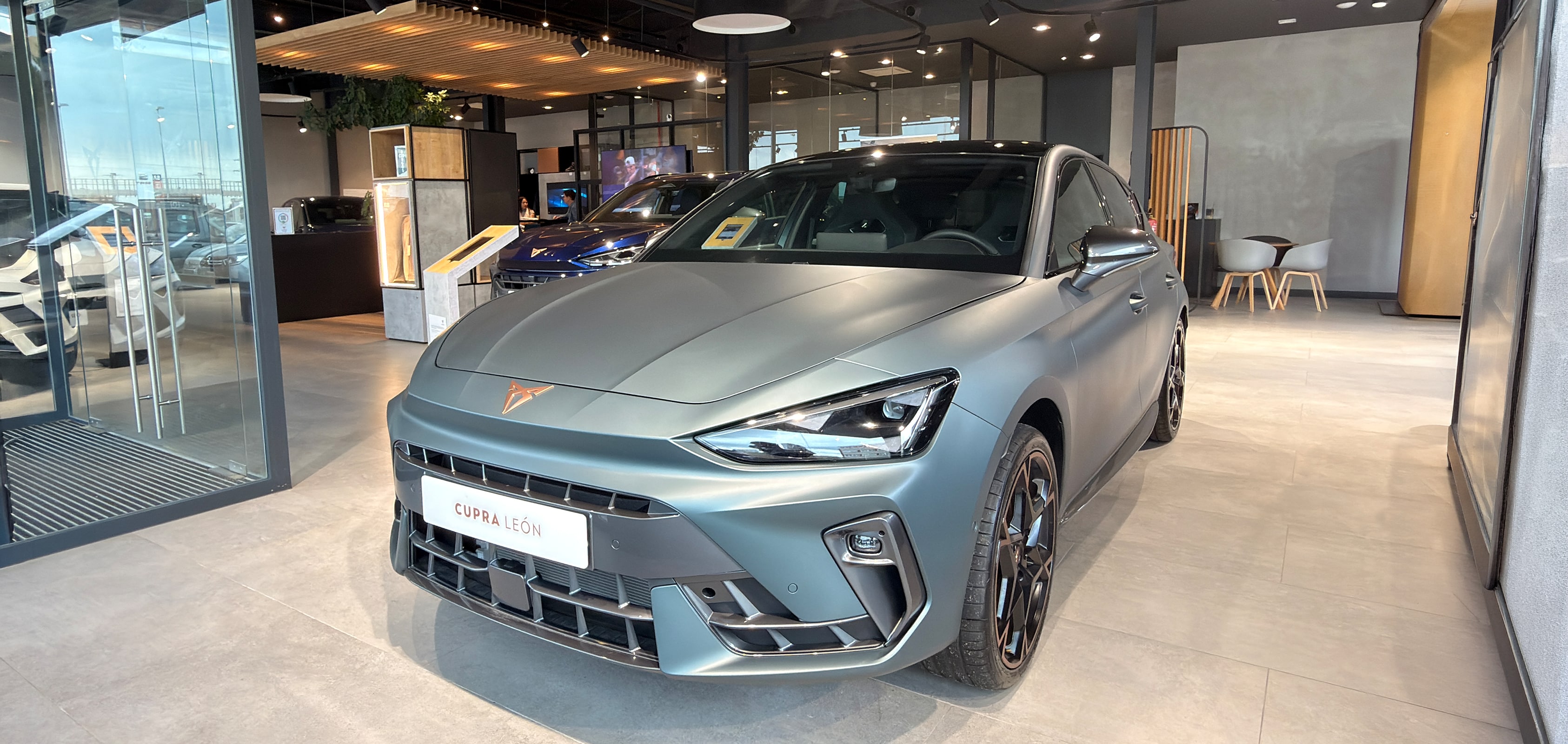 CUPRA León e-Hybrid