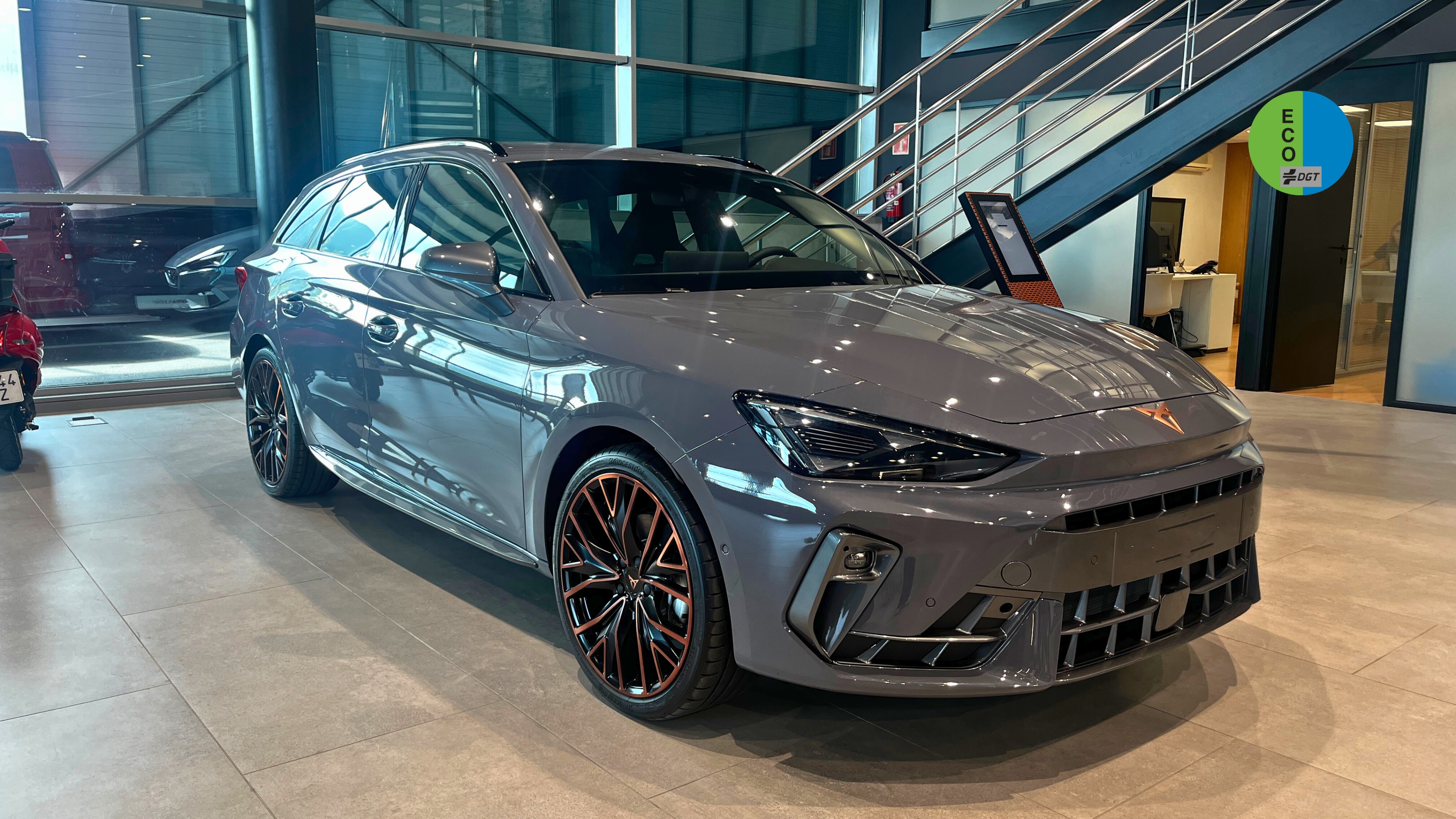 Nuevo CUPRA León Sportstourer Híbrido