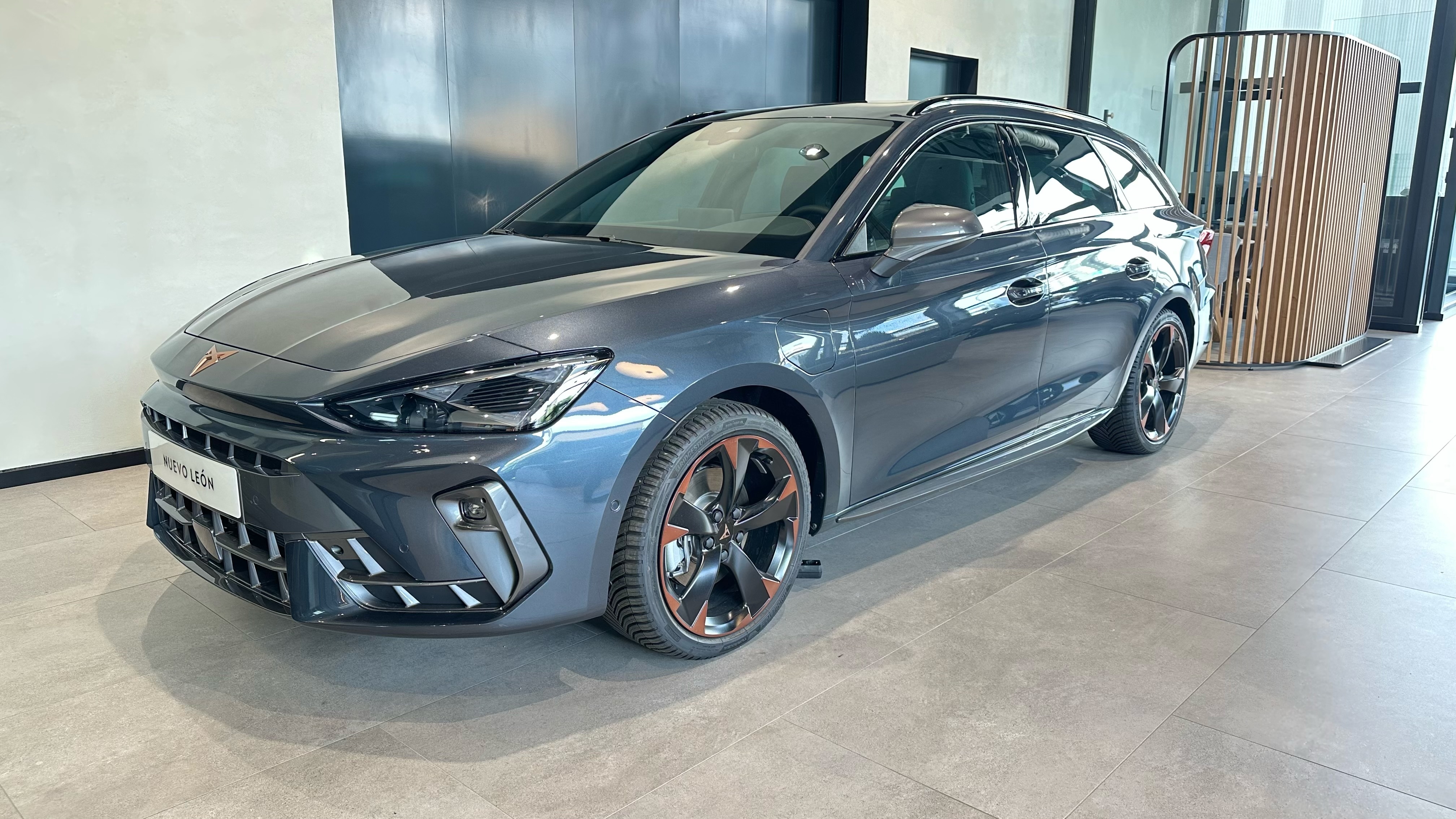 Nuevo CUPRA León Sportstourer e-Hybrid