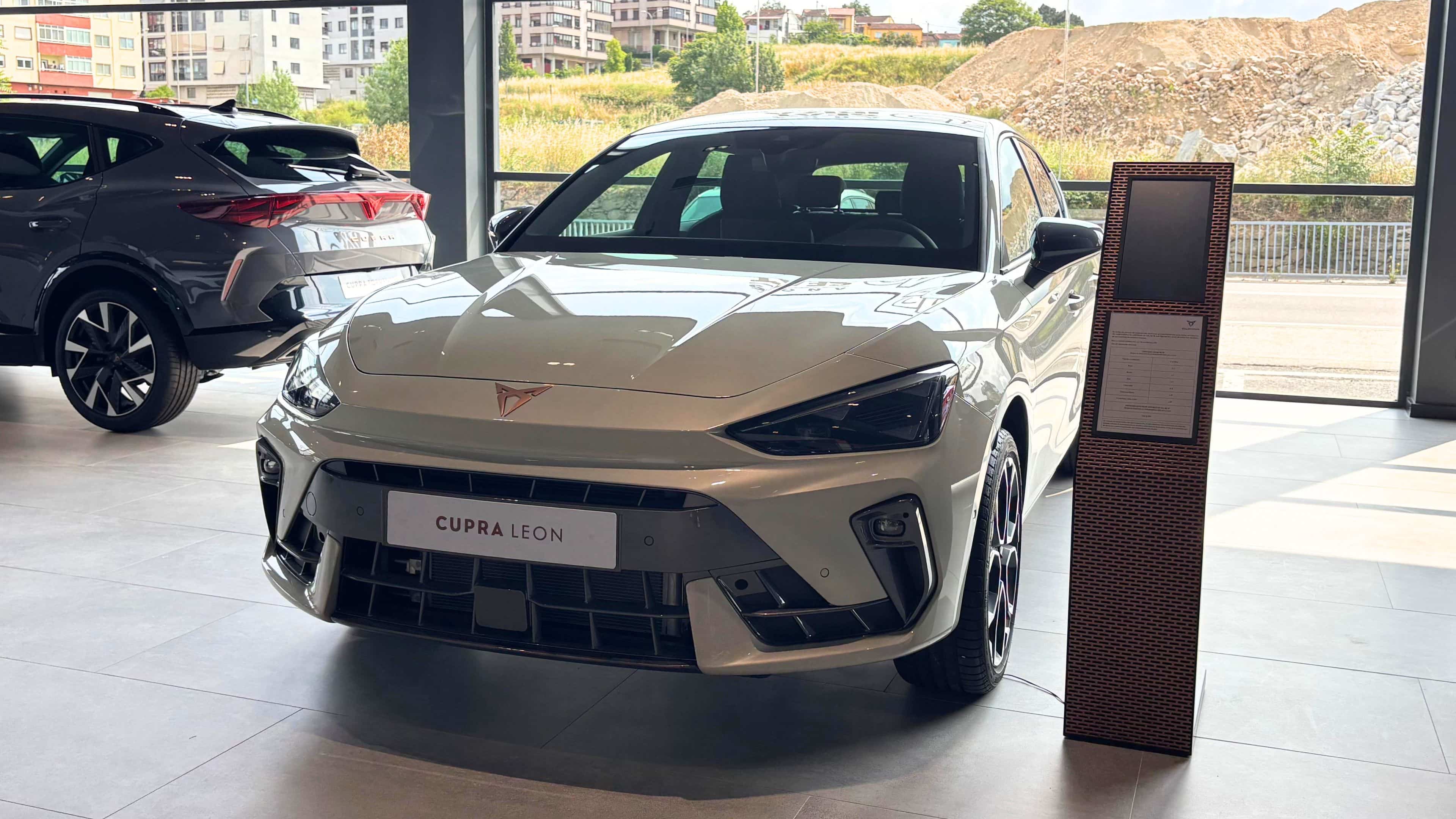 CUPRA León Híbrido
